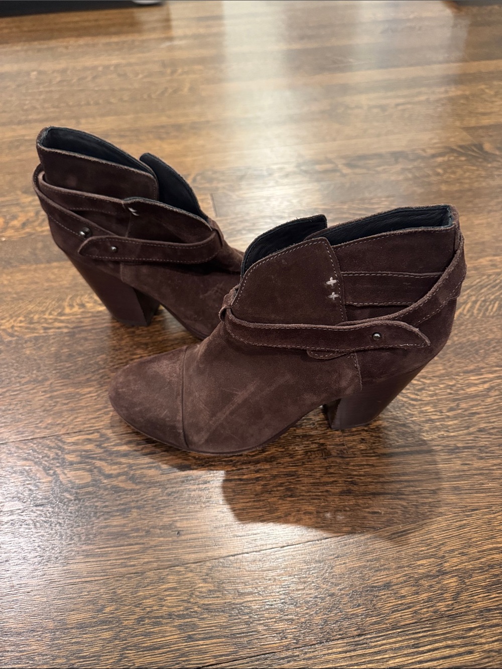 Rag and Bone Women's Brown Suede Ankle Booties - Stylish Heeled Boot